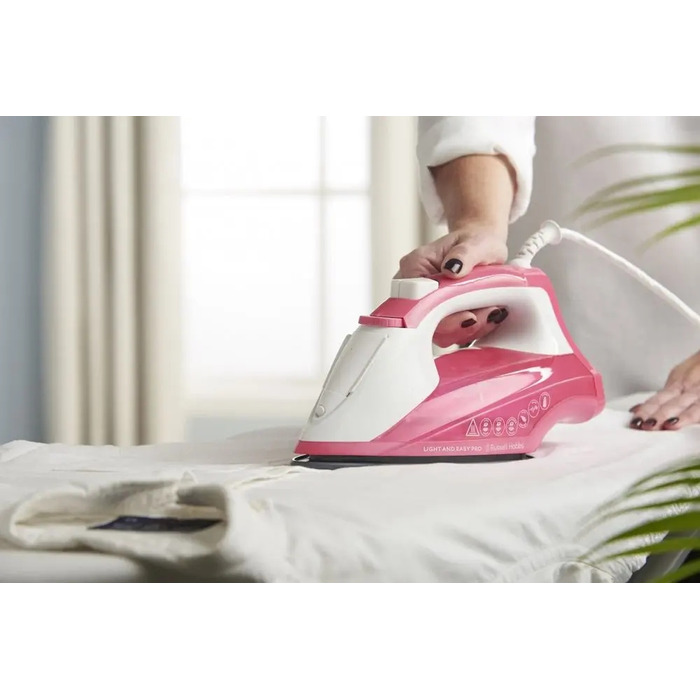 Праска Russell Hobbs Light & Easy Pro 26461-56, 2600 Вт, керамічна підошва, рожева