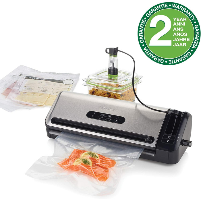 FoodSaver пристрій для вакуумної упаковки з нарізачем та зберіганням рулонів | ручний вакууматор та функція маринування | комплект вакуумних пакетів [FFS017X], срібляний, Standard