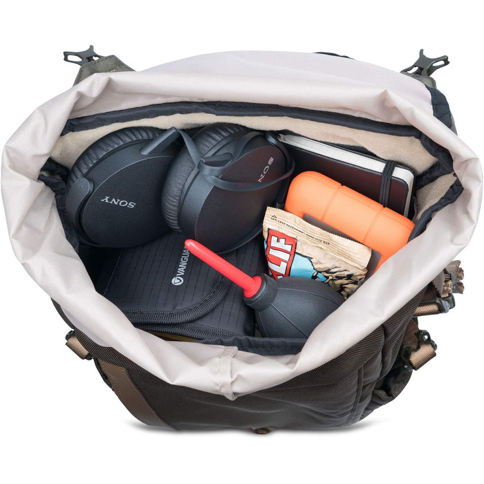 Рюкзак для камери Vanguard VEO GO 42M KG, хакі/зелений, для беззеркальних/CSC камер