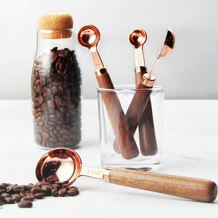 Ldawy Measuring Spoons Measuring Cups Stainless Steel Measuring Spoons 4-Piece Precision Kitchen Measuring Tool with Walnut Handle for Baking (Rose Gold)