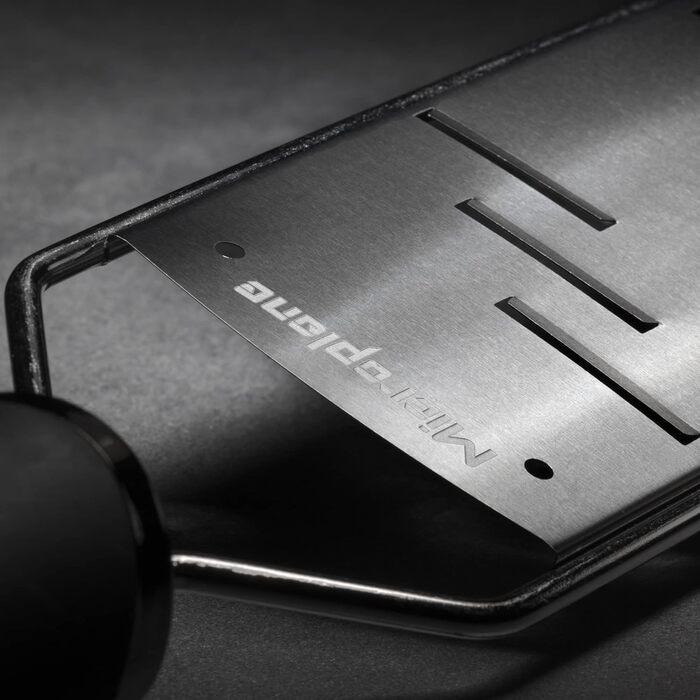 Терка Microplane для сиру, шоколаду та трюфелів (нержавіюча сталь, зелена) - Made in USA