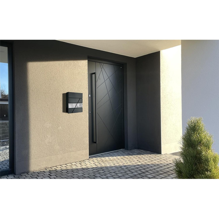 Поштова скринька Metzler персоналізована з гравіюванням, нержавіюча сталь, відділення для газет, замок, вологостійка, антрацит RAL 7016, настінний монтаж 37x37x10.5 см