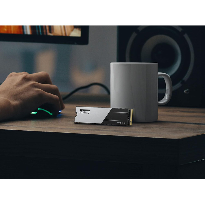 SSD KLEVV CRAS C910 1TB M.2 NVMe PCIe Gen4x4 з радіатором, до 5000 МБ/с