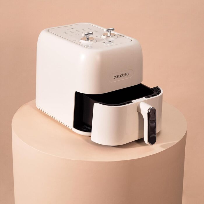 Cecotec Oil-Free Hot Air Fryer 5 L Cecofry Antique 5000. Air Fryer. 1500 W, Digital, Retro Design in Beige, PerfectCook Technology, 80-200 ºC, Adjustable Time, Removable Parts Bianco