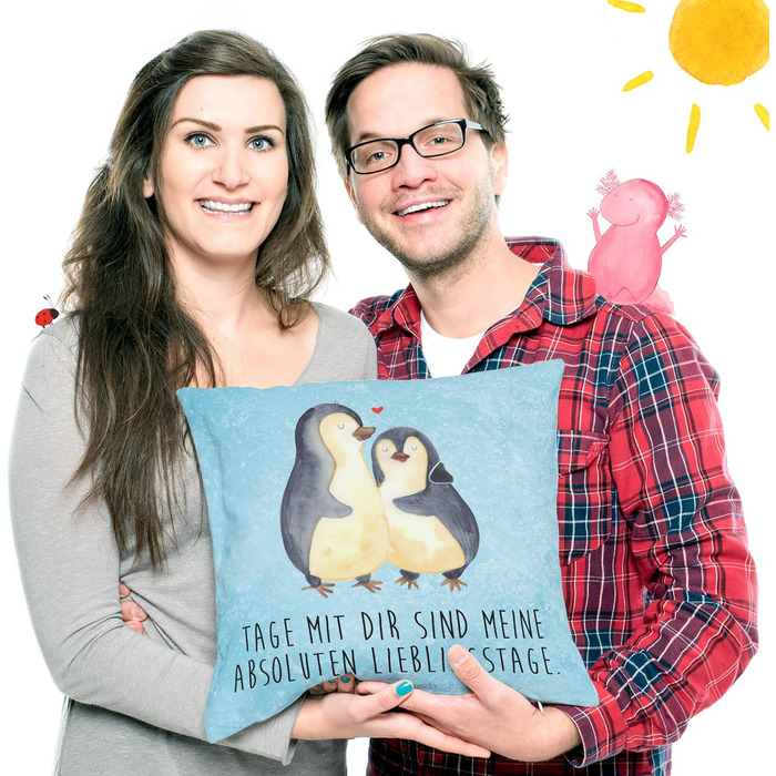 Декоративна подушка Mr. & Mrs. Panda з пінгвінами, що обіймаються, 40x40 см – подарунок для пари, на весілля, заручини, річницю, диванна подушка, чохол