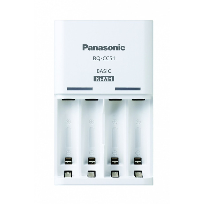 Зарядний пристрій Panasonic Eneloop BQ-CC51 з 4 акумуляторами AA 2000 mAh