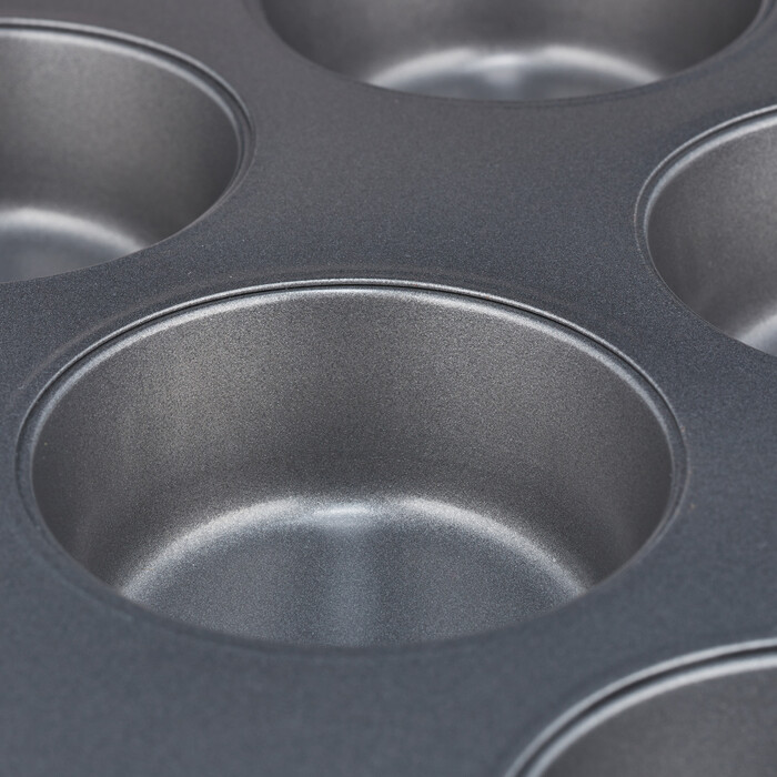 Relaxdays 12-Cup Muffin Tin Set of 2