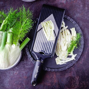Тірний овочевий терт Microplane з V-подібною та Julienneklingen-лезом, з нержавіючої сталі, з захистом пальців