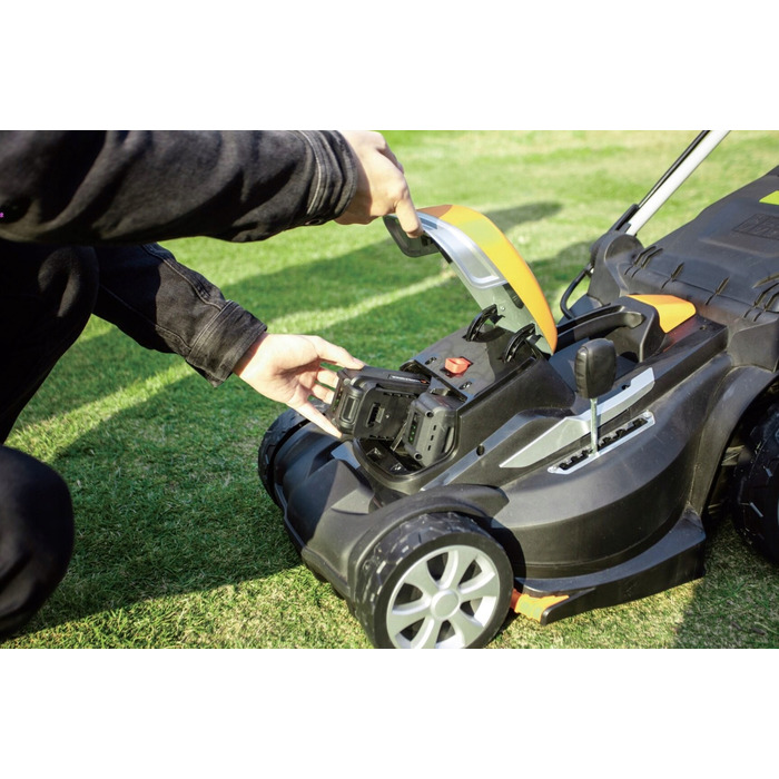Акумуляторна газонокосарка Yard Force LMC40A 2x20V
