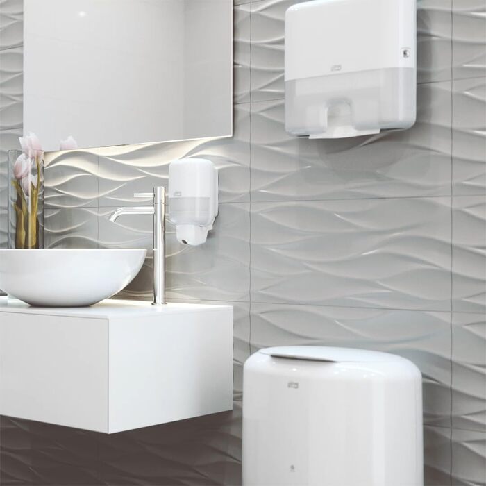 Tork Xpress Mini Spender for Multifold Towels White H2, Single Towel Dispensing, Elevation Design, 552100