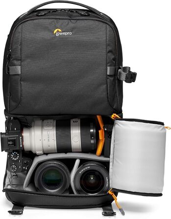 Сумка для фотообладнання Lowepro BP 250 AW III чорного кольору
