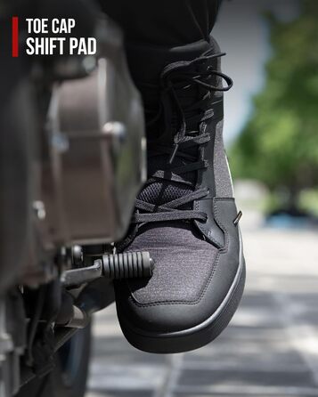 Мотоциклетні черевики RIDEIRON для чоловіків: водонепроникні, з антиковзаючою підошвою, дихаючі, стильні та зручні. Розмір 44 EU, чорний колір. Підходять для всіх сезонів.