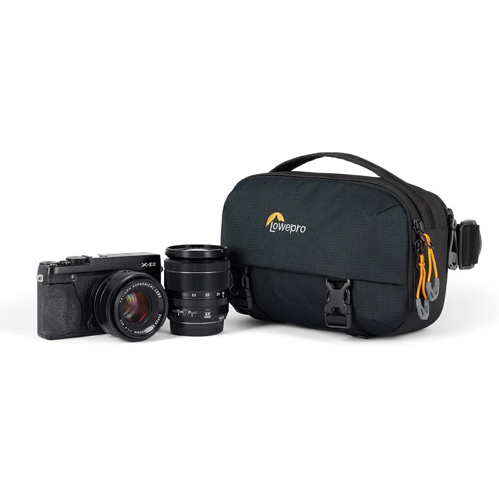 Компактний фоторюкзак Lowepro Trekker Lite HP 100 з відділенням для планшета, для бездзеркальних камер та Crop-сенсорів, система стиснення UltraCinch, чорний