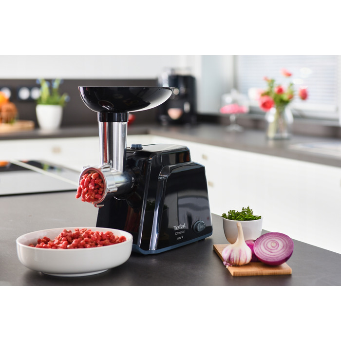 М'ясорубка Tefal NE105838 1400 Вт, 1,7 кг/хв, з насадкою для ковбас