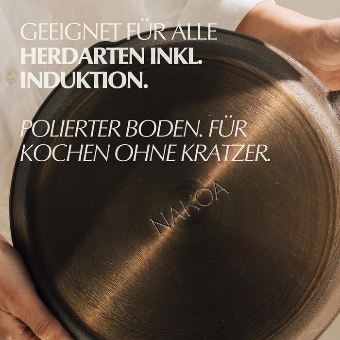 NAKOA Premium Polished Cast Iron Skillet - 28cm | Induction & All Stovetops | Durable & Versatile Cast Iron Pan for Chefs & Home Cooks