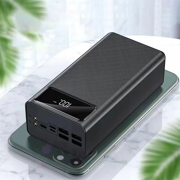 Потужний павербанк 50000 мАг, 4xUSB, USB-C, швидка зарядка (кабелі в комплекті)