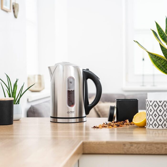 Електричний чайник First Austria Edelstahl 2200W, 1.7L, регулювання температури 60-100°C, підтримання тепла, фільтр від накипу, прихований нагрівальний елемент, LED-підсвічування