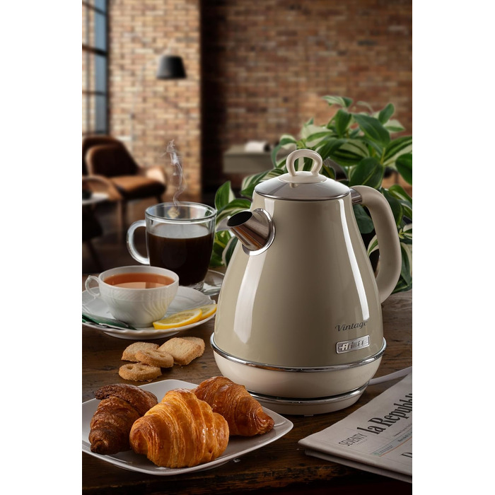Ariete Vintage Electric Kettle 2869 - 1.7L Stainless Steel Retro Kettle with Water Level Window, Cordless 360° Base, Auto Shut-Off, Tea Infuser, 2000W (Beige)