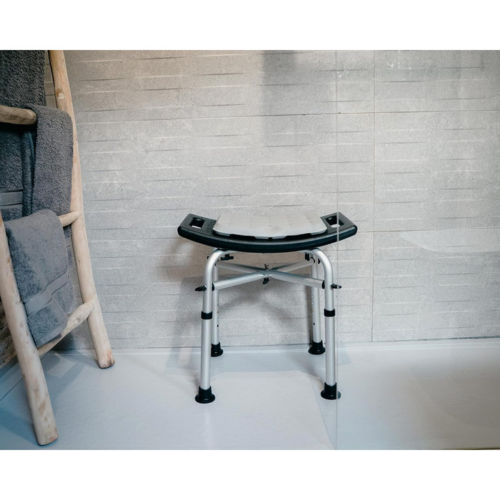 KMINA Shower Stool for Seniors - 150 kg Capacity, Double-Reinforced Crossbar, Cushion, Height Adjustable, Black, Tool-Free Assembly - Made in Europe