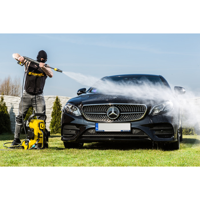 Мийка високого тиску Riwall KOX250M L7 250barEW + піноутворювач + щітка для тротуарної плитки