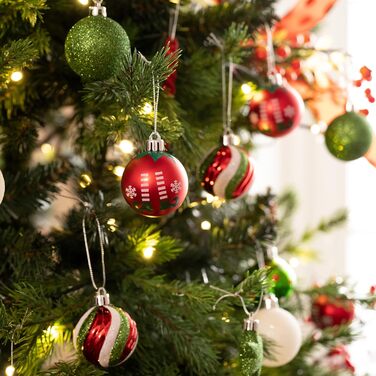 Набір ялинкових прикрас Victor's Workshop 35 шт. 5 см, пластикові кулі, червоно-зелено-білий декор для ялинки