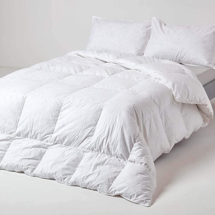 Homescapes Extra Warm Winter Comforter, 260 cm x 220 cm, Down Comforter Warmth Class 5-6 (85% Down Feathers and 15% Down) Quilted Comforter Öko-Tex Certified 260 x 220 cm