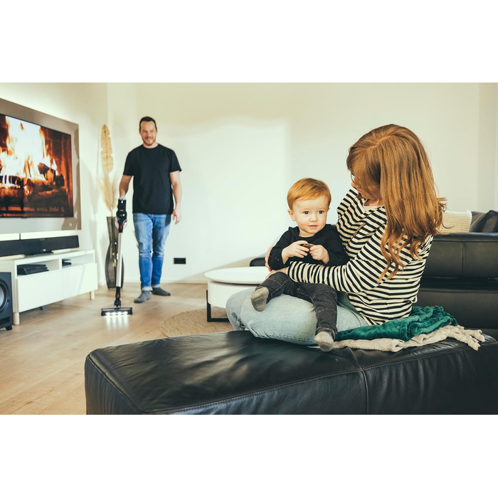 Бездротовий акумуляторний пилосос SEVERIN HV 7166 (Чорний): 60 хв роботи, 2-в-1, для тварин, легкий, без мішка, 400 Вт