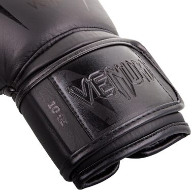 Боксерські рукавички Venum Giant 3.0 для муай-тай та кікбоксингу, 10 Oz, чорний колір