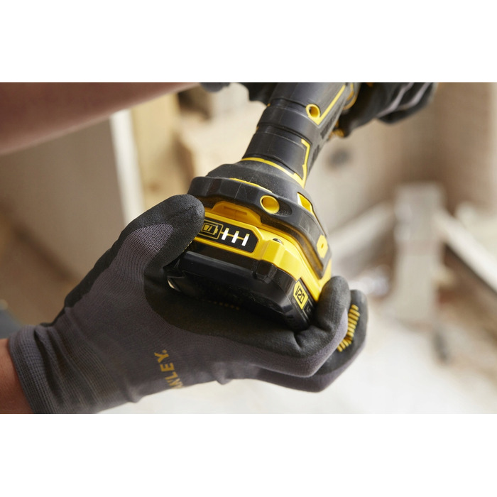 Шурупокрут Stanley V20 SFMCD700C2K 50Нм, 2x1,5Аг, у кейсі