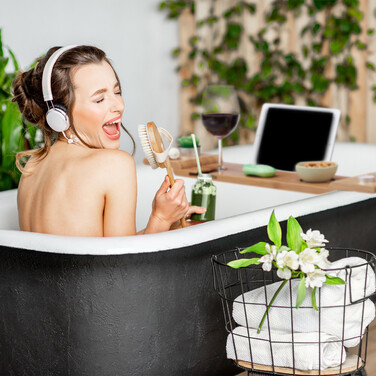 Relaxdays Bamboo Bathtub Shelf with Glass Holder
