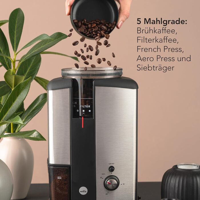 Кавомолка Wilfa SVART NYMALT - с контейнером для зерен 250г, 160 Вт, легко чиститься, срібна