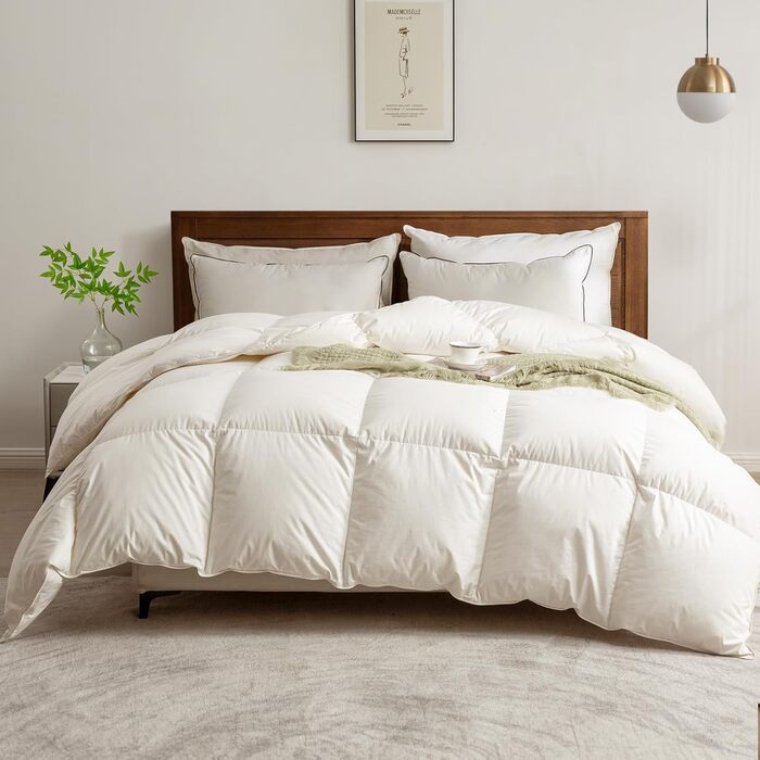 BPC Medium Down Comforter 200x200, All-Season Bedspread, Transitional Comforter | 100% Organic Cotton, Goose Down Filling, Öko-Tex and RDS Standard Comforter, 200x200 cm, Ivory White 200 x 200 cm Ivory White/All-Season