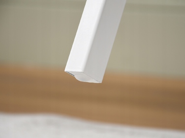 Прямокутний письмовий стіл Mebel-Partner 100 x 45 x 75 см, білий/золотий дуб