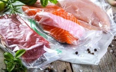 Вакууматор для продуктів з набором пакетів