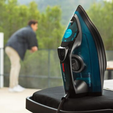 Праска Cecotec Fast&Furious 5060 Ultra Steam: 3200W, керамічна підошва, автоматичне вимкнення, 70 г/хв постійна подача пари, 270 г/хв паровий удар, система запобігання протіканню