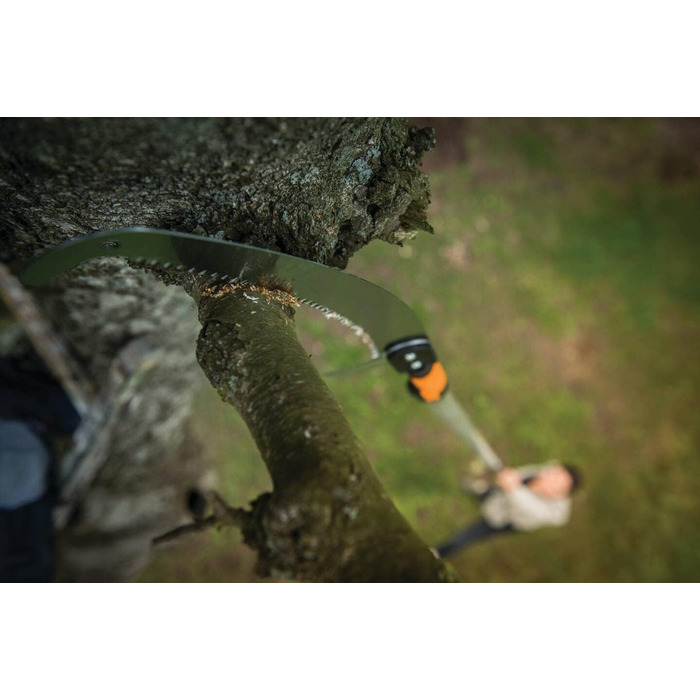 Садова пила Fiskars QuikFit для обрізки гілок, 55 см, загартована сталь, чорна/помаранчева, змінний інструментальний модуль 1000691
