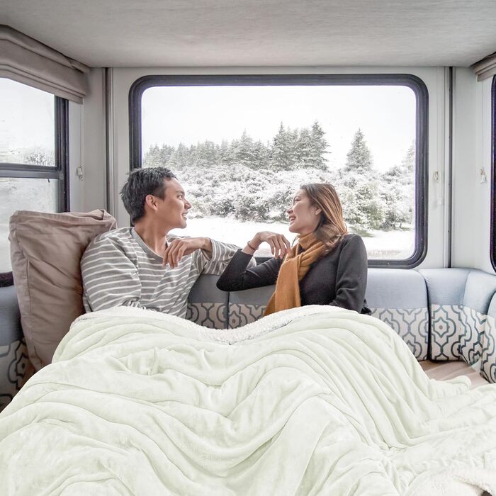 Плед Utopia Bedding з штучного хутра Sherpa, 200 x 150 см - теплий, двосторонній, для ліжка, дивана, кемпінгу та подорожей (228x228 см, слонова кістка)