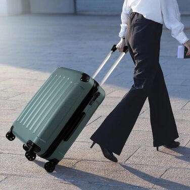 Валіза ручної поклажі TANTOMI: жорсткий корпус, телескопічна ручка, кодовий замок, для подорожей та ділових поїздок, світло-зелений колір