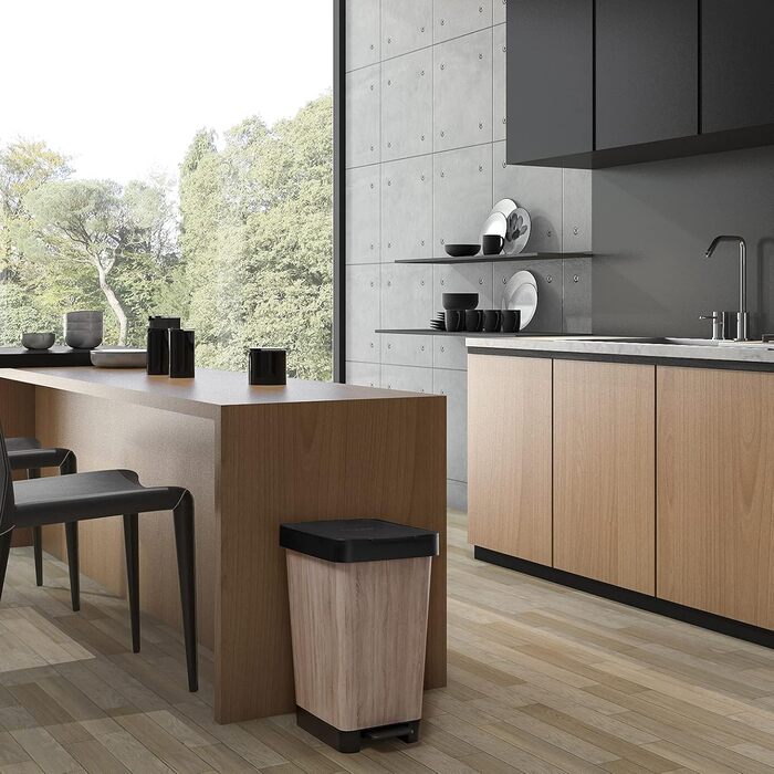 Сміттєве відро з педальним приводом TATAY Smart Deco 25L з дерева | Компактний дизайн | Для дому та вулиці | Підходить для 30L мішків | Без BPA, міцний пластик | 26x36x47см