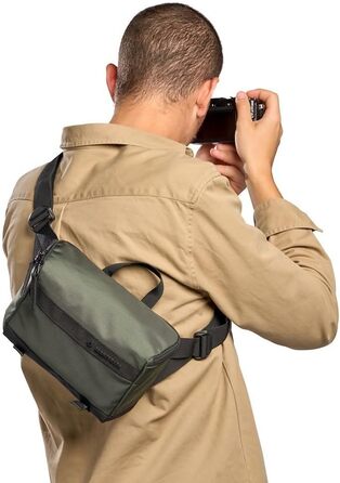 Рюкзак для фототехніки Manfrotto Street Slim, зелений, з переднім та заднім доступом, для DSLR та Mirrorless камер, з відділеннями для ноутбука та аксесуарів