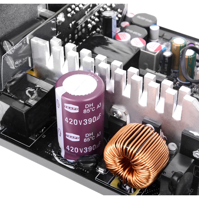 Блок живлення Thermaltake Toughpower GT 750W, чорний