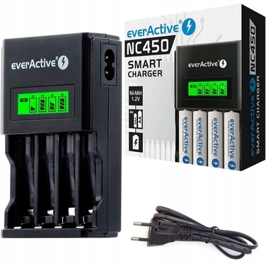 Зарядний пристрій для акумуляторів AA AAA (4 канали) + 4 акумулятори Eneloop 2000mAh