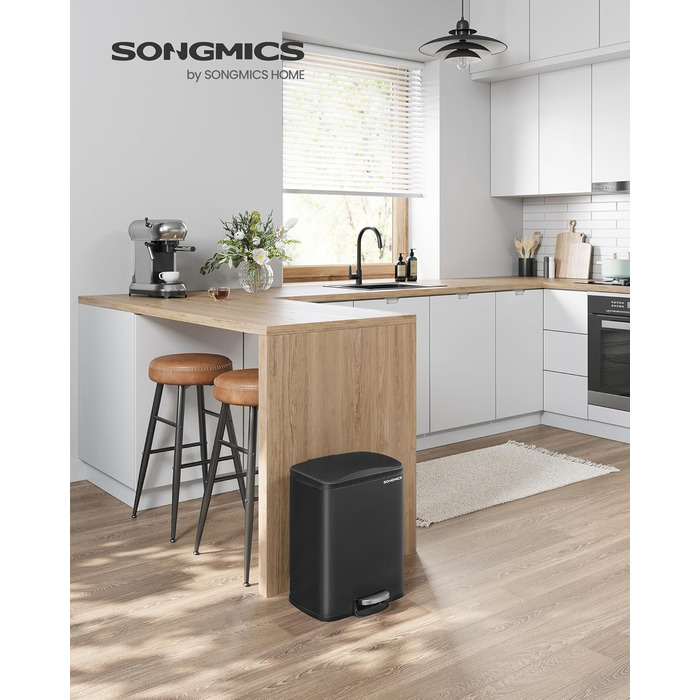 Відро для сміття SONGMICS з педаллю, 20 літрів, з м'яким закриттям, з внутрішнім відром, 15 мішків, металеве срібло LTB543E01