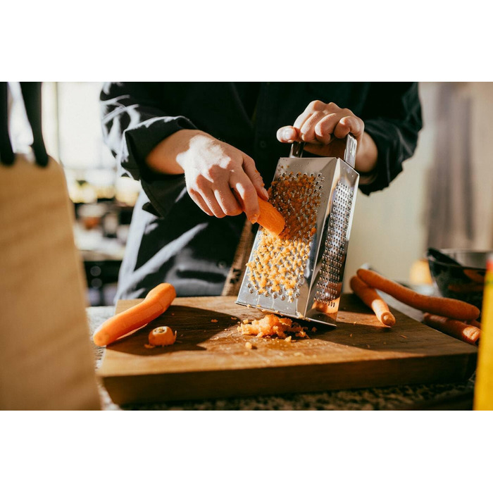 Терка Fiskars Essential 4-стороння, нержавіюча сталь, 23 см, срібляста (1065589)