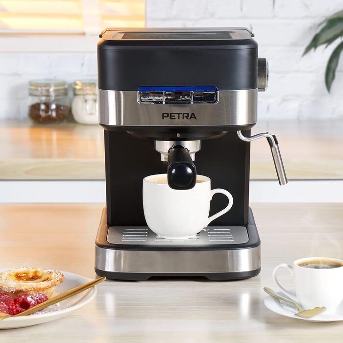 Petra Coffee Machine Barista Pro 1.5L, Semi-Automatic Espresso Machine with Milk Frother, Small Coffee Machine for Espresso & Cappuccino, Coffee Machine 15 Bar, 850W
