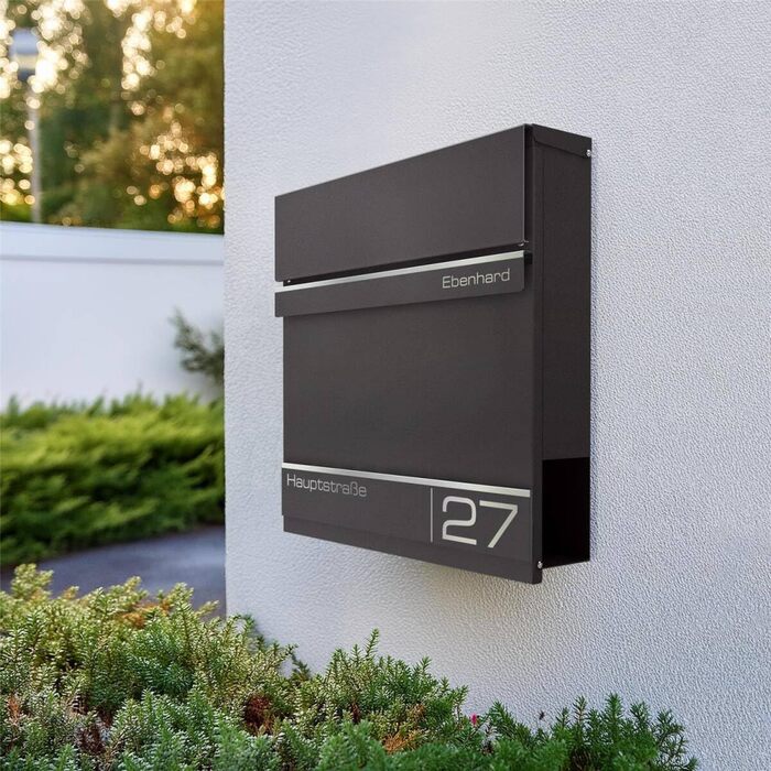 Поштова скринька Metzler Anthrazit RAL 7016 з газетницею та номерним знаком - персоналізована лазерним гравіюванням | Сучасна водонепроникна та стійка до іржі поштова скринька Hermann (Db703)