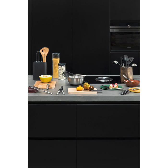 Велика сталева вибивачка для килимів Brabantia