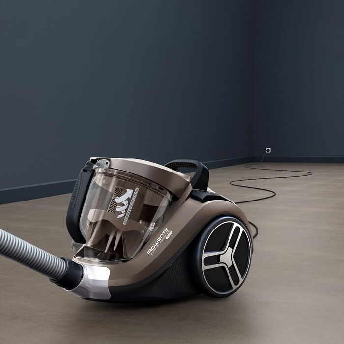 Пилосос Rowenta Compact Power XXL Animal без мішка, 900 Вт, 3-рівнева фільтрація, великий об’єм, радіус 8,8 м, насадки для шерсті тварин, паркету та щілин, бронзовий
