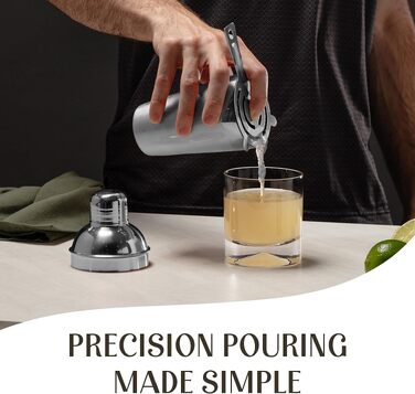 Набір для коктейлів Mixology & Craft (8 предметів): шейкер із нержавіючої сталі та аксесуари для бару в чорній дерев'яній підставці, подарунковий сет із рецептами, сріблясто-чорний