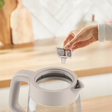Електричний чайник Tefal KO2G0BE0, 2000 Вт, 1,7 л, прозорий
